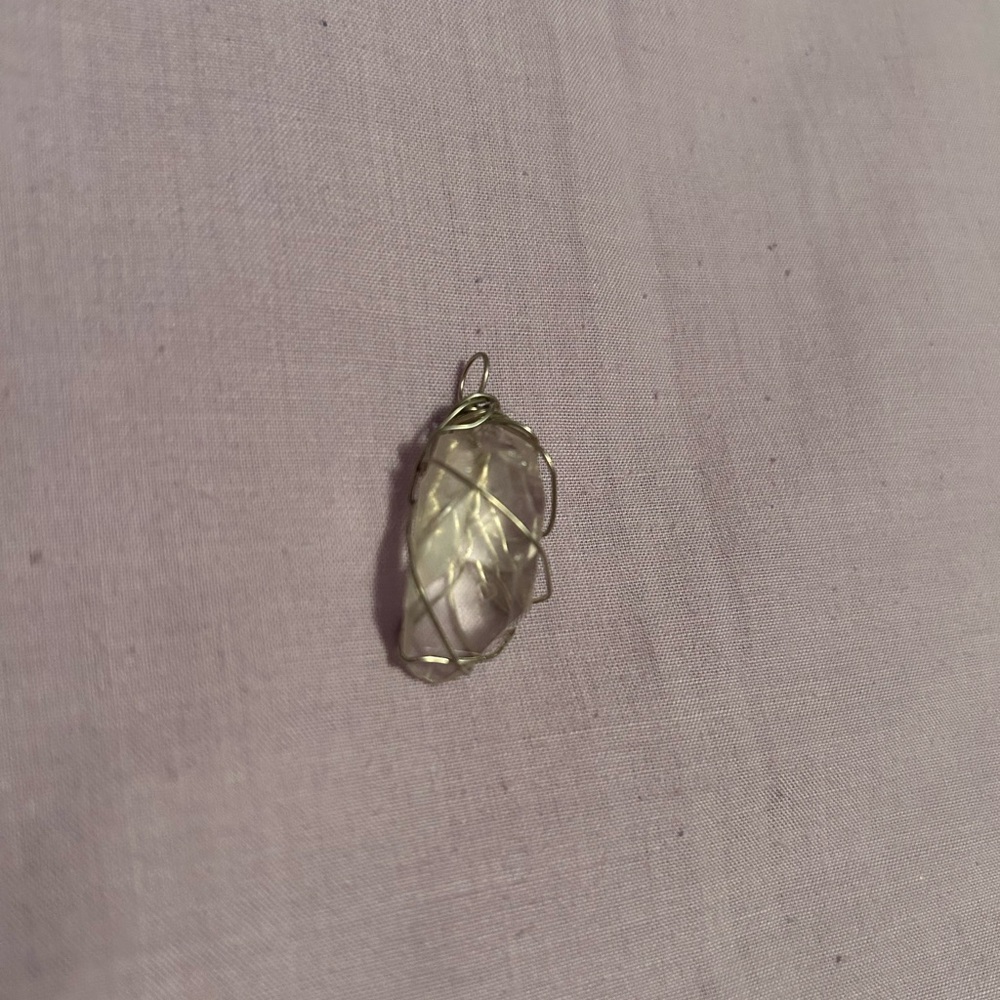 Natural stone crystal pendant
